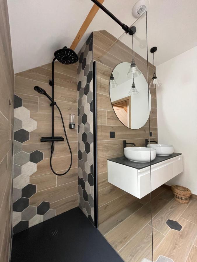 Chambres D'Hotes Les Chambres D'Elsa Albiez-Montrond Kültér fotó