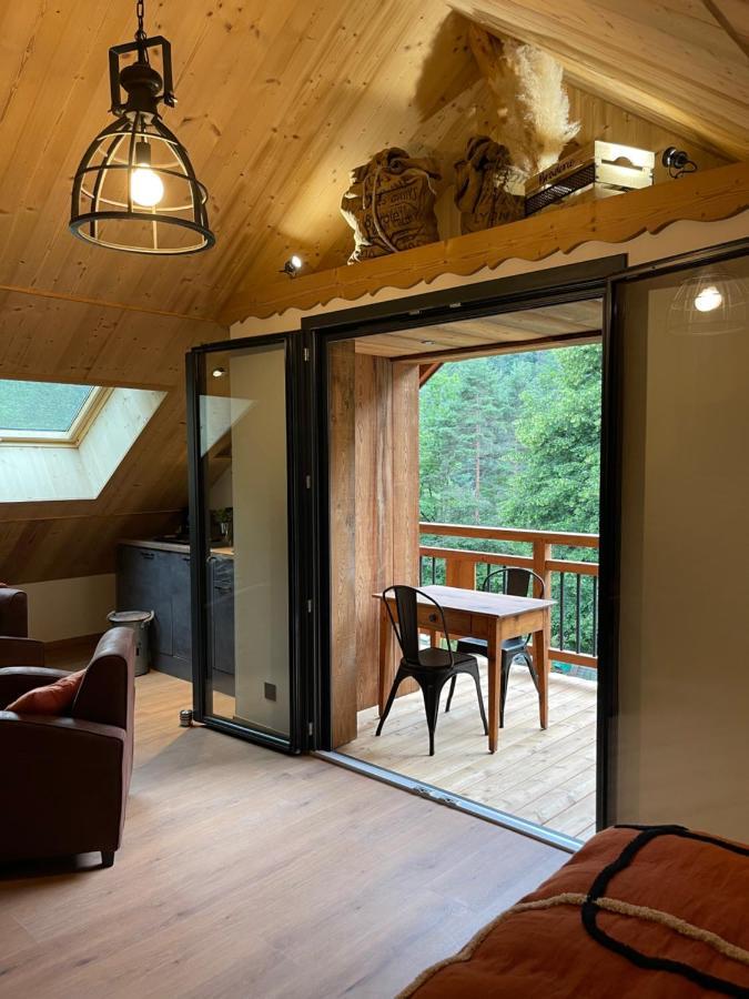 Chambres D'Hotes Les Chambres D'Elsa Albiez-Montrond Kültér fotó